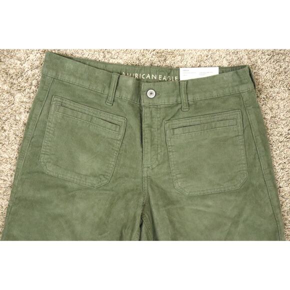 NWT American Eagle Corduroy Low Rise Baggy Wide Leg Green Womens 8 Short Stretch - Picture 2 of 8